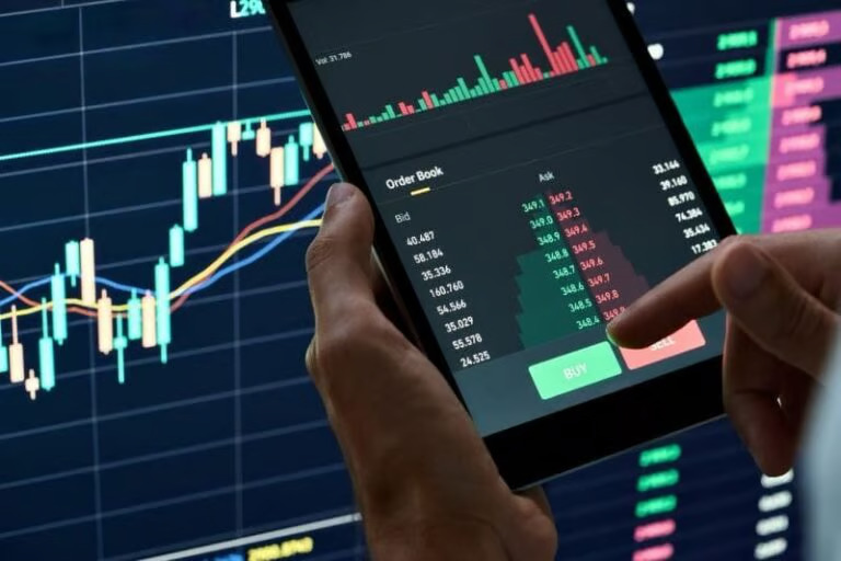 how-crypto-trader-earned-4-million-in-90-minutes-e1f33b3.jpg