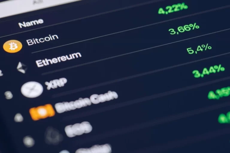 2-cryptocurrencies-to-reach-10-billion-market-cap-in-the-second-half-of-2026-4939830.webp
