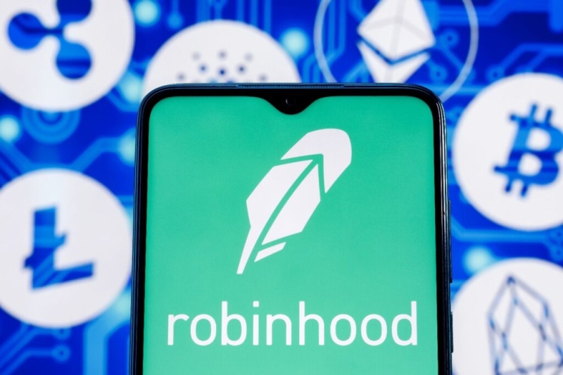 Lucky trader makes 0k on Robinhood Chain meme coin