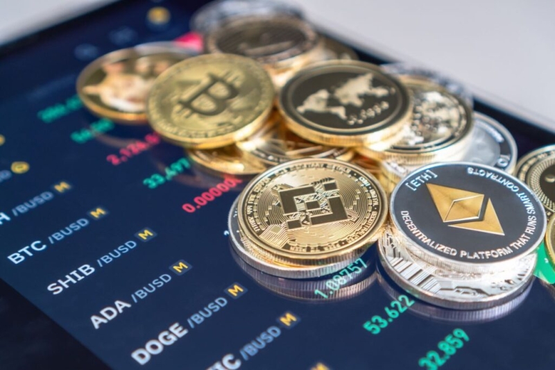 2 cryptocurrencies to buy right now instead of XRP
