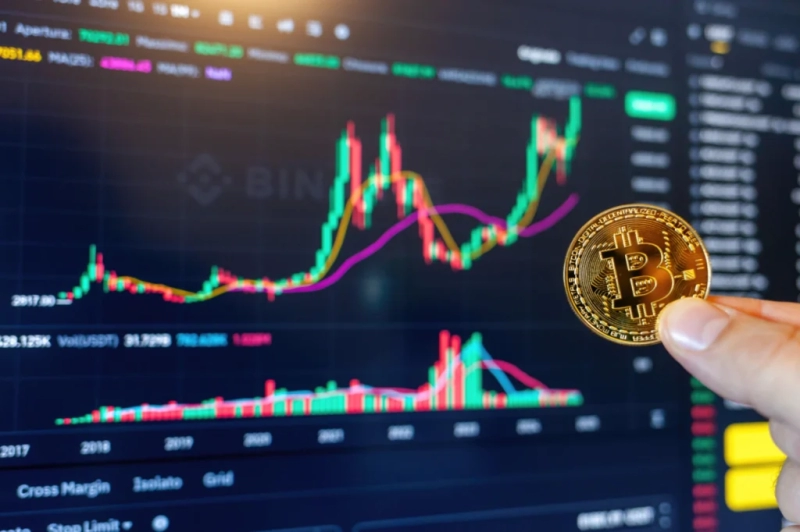 Analysts issue Bitcoin selloff warning and set targets
